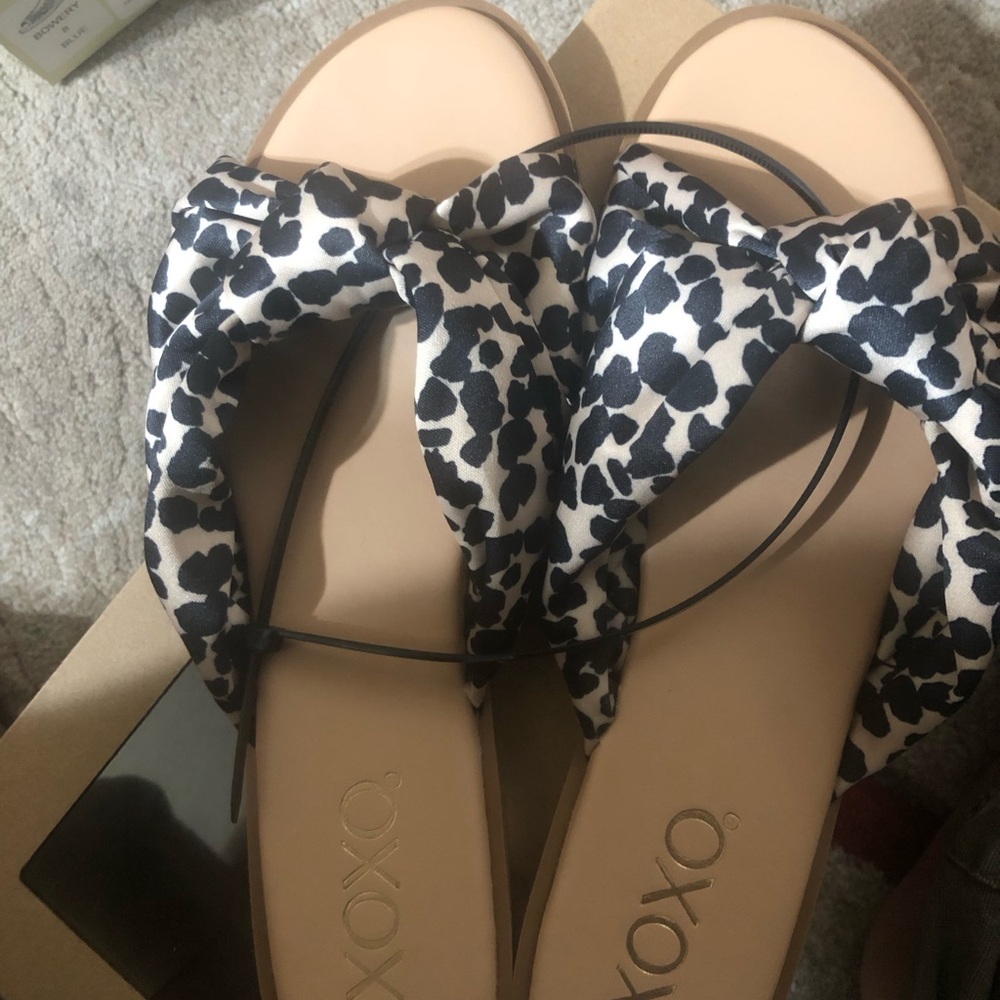XOXO Black & White Leopard-Print Knot Slide Sandals